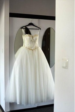 Suknia ślubna princessa