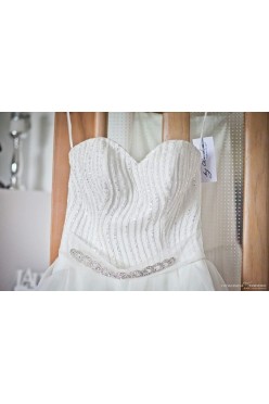 Sprzedam suknię ślubną