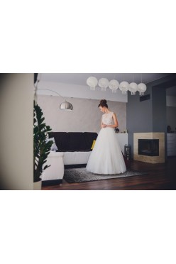 Suknia Estera dla drobnej kobiety