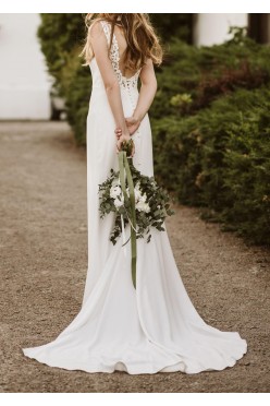 Suknia ślubna z trenem Pronovias Oliana rozmiar 34/36