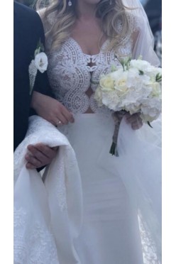 Suknia ślubna Agnieszka Światły Adora tren 2018