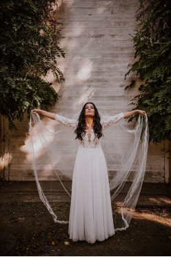 Suknia ślubna TO702NH ecru