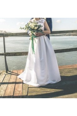 Suknia ślubna ze szmaragdowym pasem satynowy dół