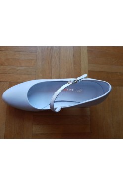 Nowe buty ślubne La Marka