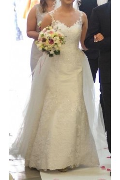 Suknia ślubna z odpinanym tiulowym trenem rozm. 34/36