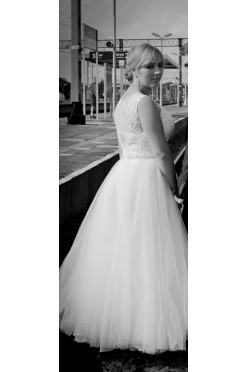 Suknia ślubna r. 40