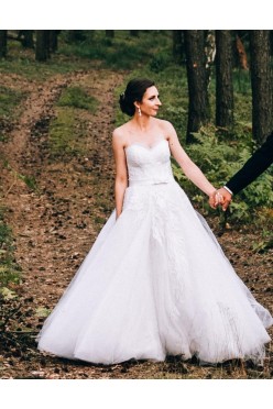 Przepiękna suknia ślubna 2w1 z mieniącymi kryształkami