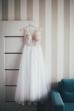 Suknia ślubna | koronka z tiulowym dołem | r. 36/38