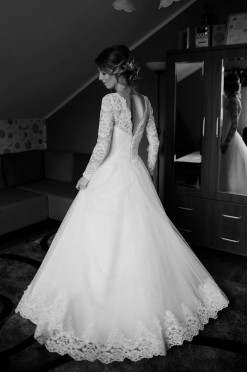 Suknia ślubna r.34-36