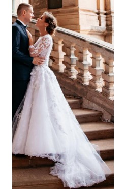 Skunia Agora 17-37 śnieżnobiała  + narzutka + 2 welony