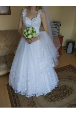 Piękna suknia ślubna