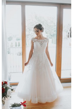 Suknia ślubna Essense of Australia - Antique Ivory