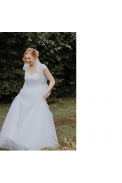 Suknia ślubna typu princessa rozmiar S