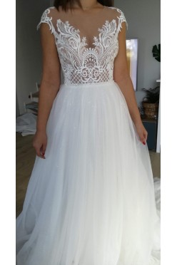 Nowa ekskluzywna suknia ślubna 34/36 cekiny gołe plecy tren