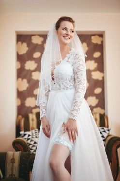 Suknia na sprzedaż Pilar Charlotte