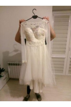 Suknia ślubna asymetryczna