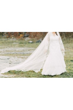 SUKNIA ŚLUBNA długi rękaw ŚMIETANKA KORONKA rozm. 38 KRAKÓW