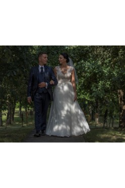 Suknia ślubna Justin Alexander model 8942