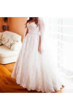 Sprzedam piękną suknie ślubną rozmiar 42-44