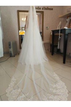 suknia ślubna 36/38 wraz z welonem