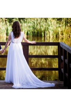 Sukienka ślubna z trenem