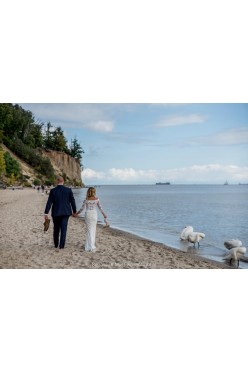 Suknia slubna viola piekut rozm s 165 plus obcas