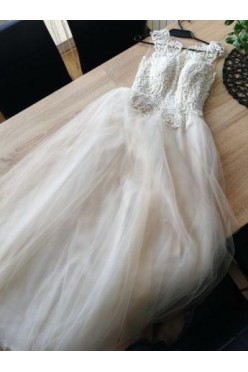 Suknia ślubna kolor szampan