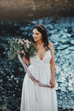 Niepowtarzalna suknia ślubna 38/40 Place for Dress