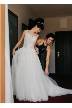 Suknia Nicole Spose + długi welon + bolerko