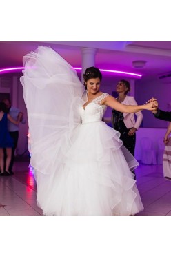 Sprzedam przepiękną suknie ślubną roz. 36-38