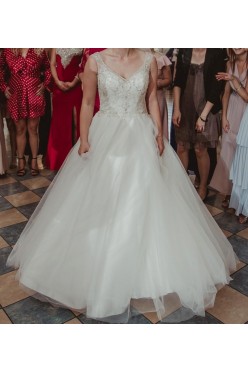 Cudowna Suknia Ślubna