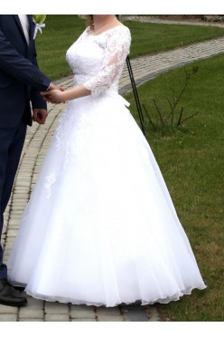 Sprzedam piękną suknię ślubną