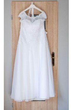 Suknia ślubna 44/46