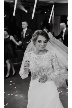 Sprzedam suknię ślubną