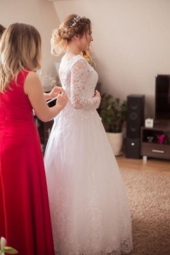 Sprzedam piękną suknię ślubna linia A