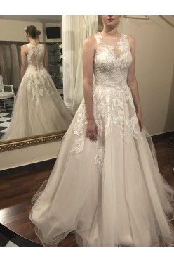 Suknia ślubna Pronovias Dola 2018r.