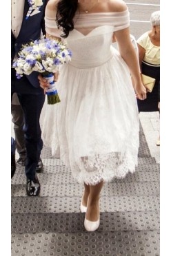 Koronkowa, krótka suknia ślubna, kolor ivory