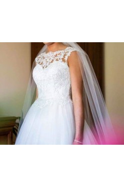 Suknia ślubna czeka na nową właścicielkę :)