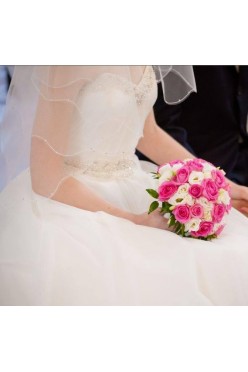 Suknia ślubna Lillian West 6347