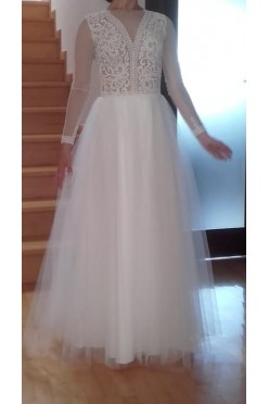 Sprzedam piękną suknię ślubną