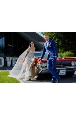 Suknia ślubna, koronka, rozmiar 34/36, głęboki dekolt