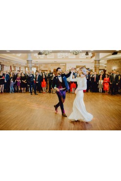 Suknia ślubna rybka długi rękaw