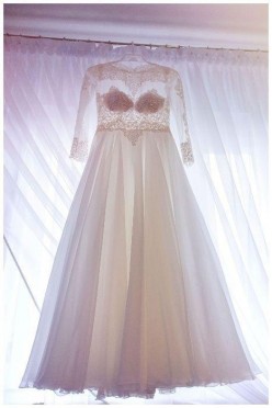 Suknia ślubna jedwab i koronka