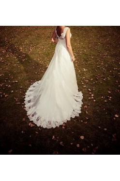 Koronkowa suknia ślubna (koronka francuska)