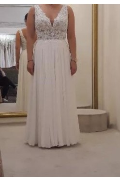 Suknia ślubna, model Evelyn, kolekcja Famosa 2019 r.