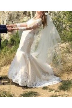 Suknia ślubna biust- 103cm biodra-107 ecru rybka tren