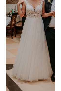 piękna suknia ślubna Stella York