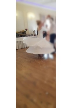 Sprzedam suknię ślubną IVA INA
