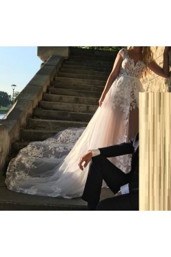 Suknia 2019/2020 zjawiskowa koronka Pronovias