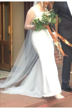 Suknia ślubna rybka